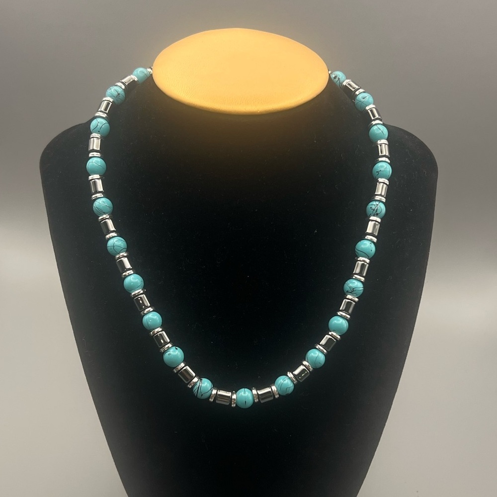 Blue and hematite Southwestern choker - Picture 7 of 7